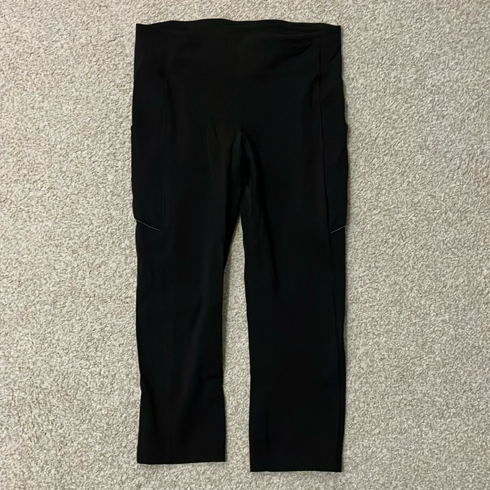 Lululemon black leggings